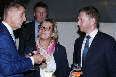 Empfang anlässlich 30 Jahre Botschaftsflüchtlinge in Prag und Tag der Deutschen Einheit