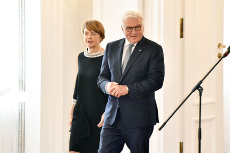 Ordensverleihung zum Tag der Deutschen Einheit in Berlin