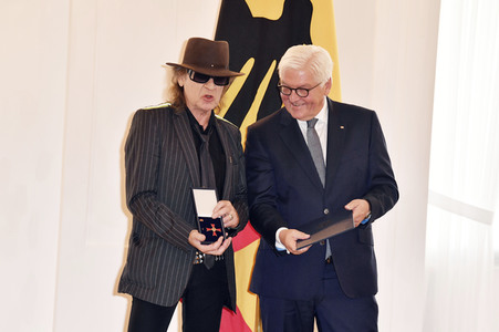 Ordensverleihung zum Tag der Deutschen Einheit in Berlin