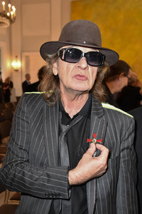 Ordensverleihung zum Tag der Deutschen Einheit in Berlin