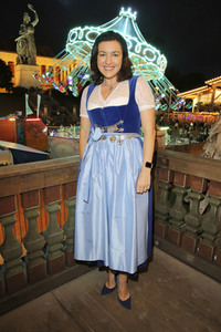 In Käfers Wiesn Schänke auf dem Oktoberfest 2019 in München