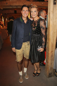 In Käfers Wiesn Schänke auf dem Oktoberfest 2019 in München