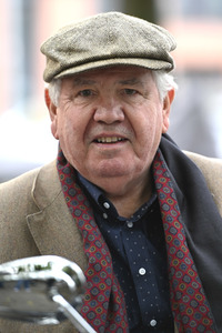 Fototermin 'Opa wird verkauft' in Köln