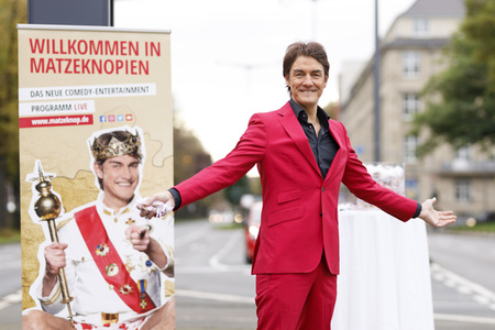 Promotion-Aktion für 'Matzeknopien' in Köln