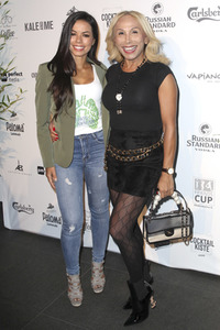 Vernissage und Buchvorstellung von Fernanda Brandao in Hamburg