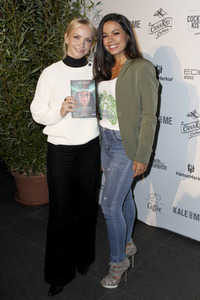 Vernissage und Buchvorstellung von Fernanda Brandao in Hamburg