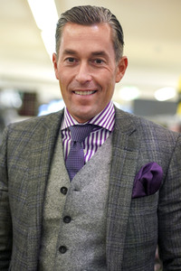 Präsentation des Karnevalsschals 'Et Hätz schleiht em Veedel' in Köln