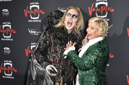 Musicalpremiere 'Tanz der Vampire' in Oberhausen