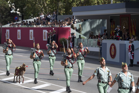 Militärparade zum spanischen Nationalfeiertag in Madrid