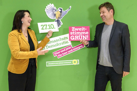 Pressekonferenzder Grünen in Berlin