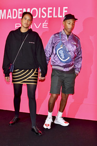 Ausstellungseröffnung Chanel Mademoiselle Privét in Tokio