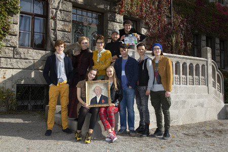 Settermin 'Hilfe, ich hab meine Freunde geschrumpft' in Stein