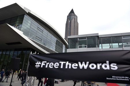 Mahnwache FreeHongKong auf der Frankfurter Buchmesse 2019