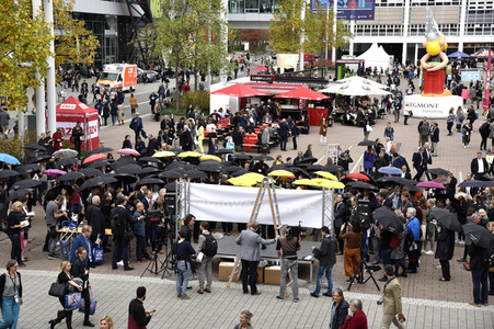 Mahnwache FreeHongKong auf der Frankfurter Buchmesse 2019