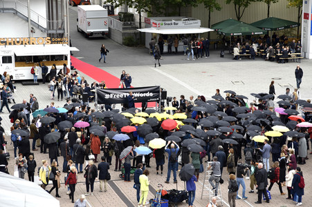 Mahnwache FreeHongKong auf der Frankfurter Buchmesse 2019