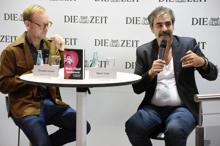 Deniz Yücel auf der Frankfurter Buchmesse 2019