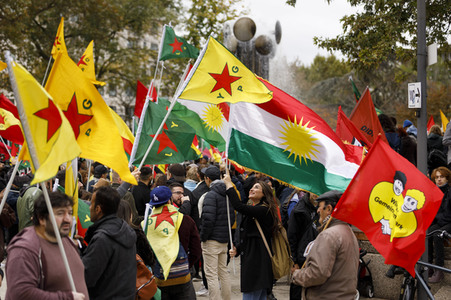 Demonstration gegen die türkische Militär-Offensive in Nordsyrien in Köln