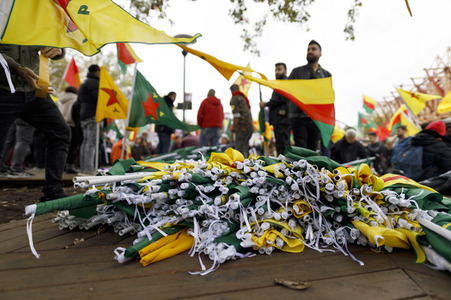 Demonstration gegen die türkische Militär-Offensive in Nordsyrien in Köln