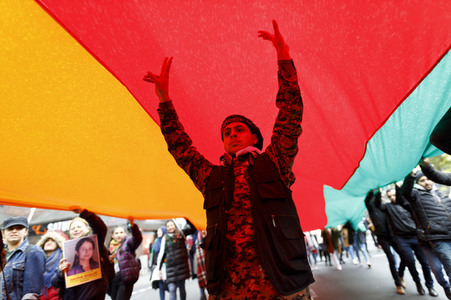 Demonstration gegen die türkische Militär-Offensive in Nordsyrien in Köln