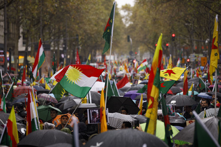 Demonstration gegen die türkische Militär-Offensive in Nordsyrien in Köln