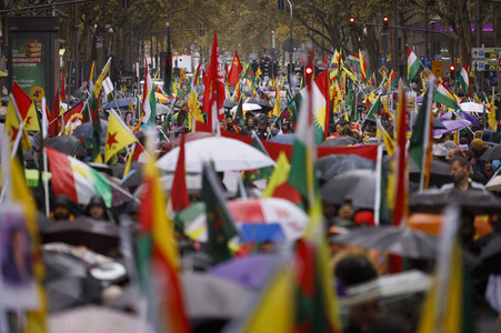 Demonstration gegen die türkische Militär-Offensive in Nordsyrien in Köln