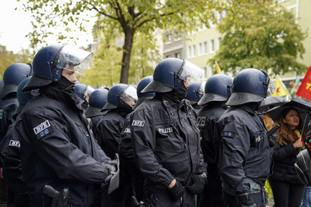 Demonstration gegen die türkische Militär-Offensive in Nordsyrien in Köln