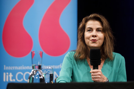 Lit.cologne Spezial mit Hannes Jaenicke in Köln