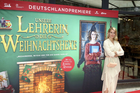 Filmpremiere 'Unsere Lehrerin, die Weihnachtshexe' in Hamburg