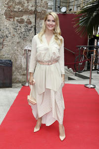 Filmpremiere 'Unsere Lehrerin, die Weihnachtshexe' in Hamburg