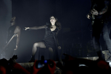 Konzert von Beyond the Black in Hannover