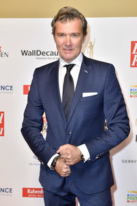 Goldene Bild der Frau 2019 in Hamburg