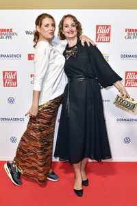 Goldene Bild der Frau 2019 in Hamburg