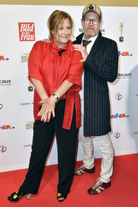 Goldene Bild der Frau 2019 in Hamburg