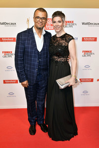 Goldene Bild der Frau 2019 in Hamburg