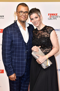 Goldene Bild der Frau 2019 in Hamburg