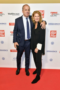 Goldene Bild der Frau 2019 in Hamburg