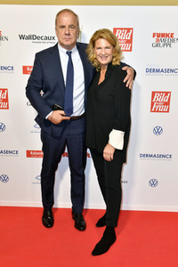 Goldene Bild der Frau 2019 in Hamburg