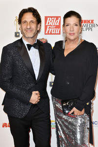 Goldene Bild der Frau 2019 in Hamburg