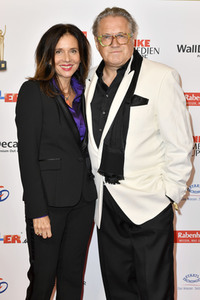 Goldene Bild der Frau 2019 in Hamburg