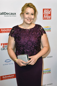 Goldene Bild der Frau 2019 in Hamburg