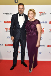 Goldene Bild der Frau 2019 in Hamburg