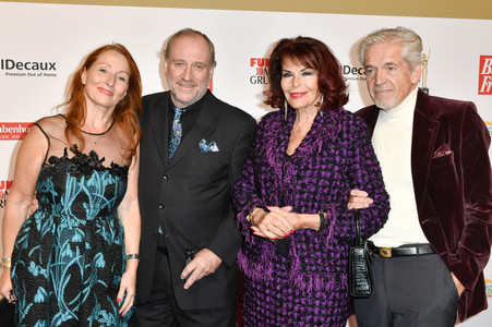 Goldene Bild der Frau 2019 in Hamburg