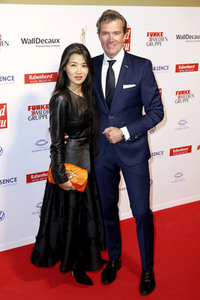 Goldene Bild der Frau 2019 in Hamburg