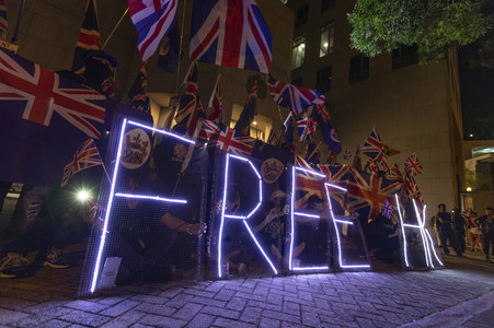 Demonstration vor dem britischen Konsulat in Hongkong