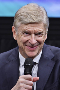 Pressegespräch mit Arsene Wenger in Tokio