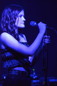 Konzert von Madeline Juno in Hannover