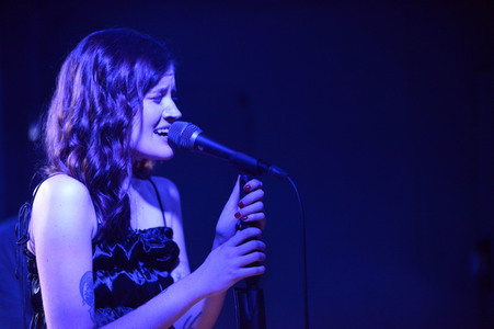 Konzert von Madeline Juno in Hannover