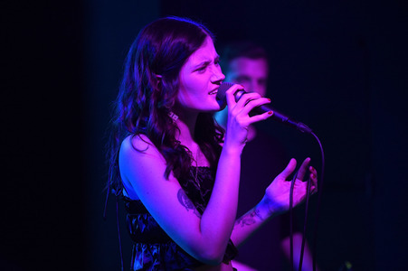 Konzert von Madeline Juno in Hannover