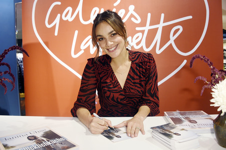 Signierstunde mit Janina Uhse in Berlin