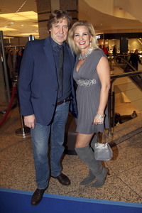 Late Night Shopping Party in Hamburg